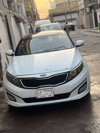 اوبتيما • ٢٠١٥ • حادث خلفي