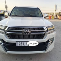 لاندكروزر • ٢٠١١ • جلد