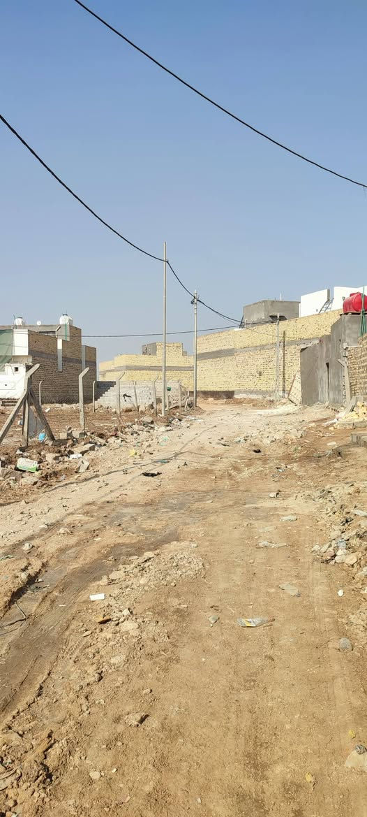 ارض زراعية للييع
طابو زراعي سند 25 ومعاملة كاملة والتحويل مباشر 
المساحة 525 م 
العنوان الديوانية التقية الثالث جوار مجمع الروان مباشرتا 
الخدمات كاملة فقط التبليط دخل الجهد الحكومي وراح يبلط 
السعر 65 وبيه مجال 
منطقة مرتبة ومثقفين وهدوء بشكل مو طبيعي 
***********
