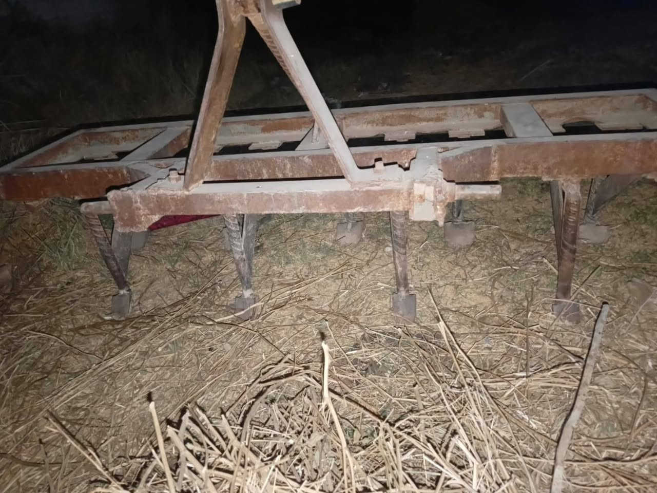 سلام عليكم غراض البيع العنوان بغداد
***********
