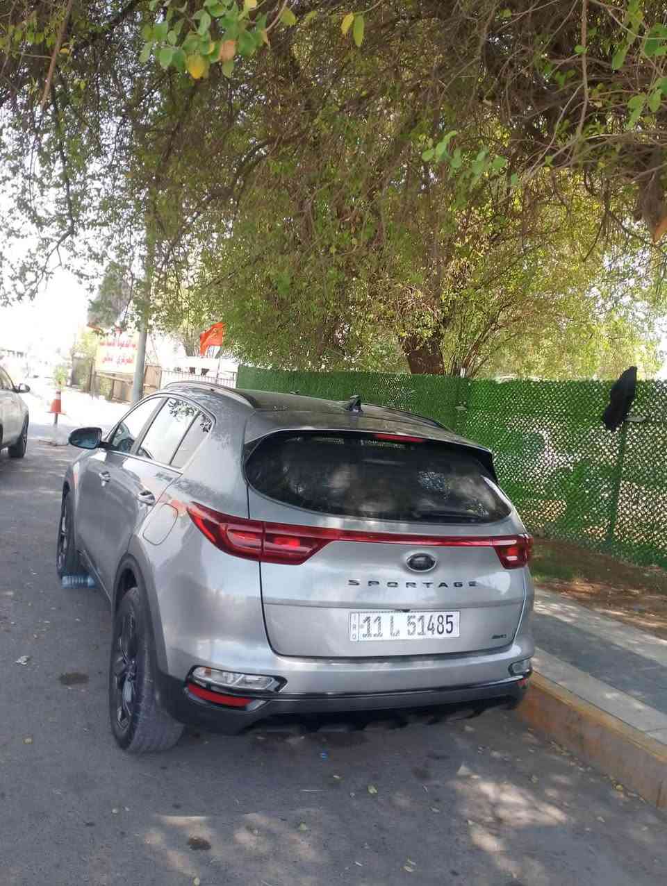 كيا سبورتج موديل ٢٢ ماشية ١٠٠ السيارة فول مواصفات محرك ٢٤٠٠ بنوراما فور ويل كشنات جلد وكهرباء وتدفئة رادار امامي خلفي مري شفط بلوجكتر بقلاوي رقم بغداد هزة وسنوية جديد بأسمي بيهه ٣ قطع صبغ السعر ١٤٠ 
***********
