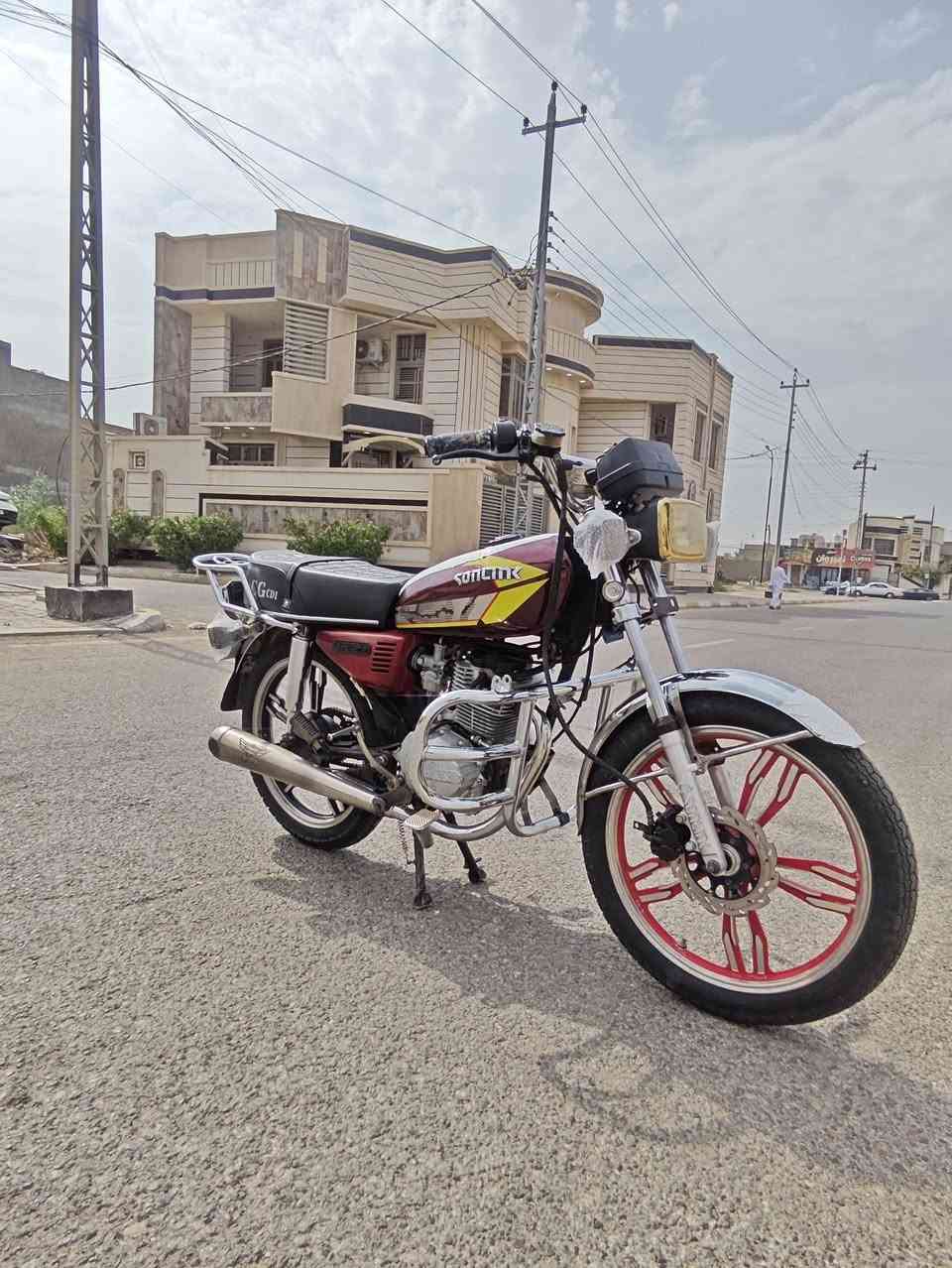 ايراني • نضيفة • كهربايات شغالة