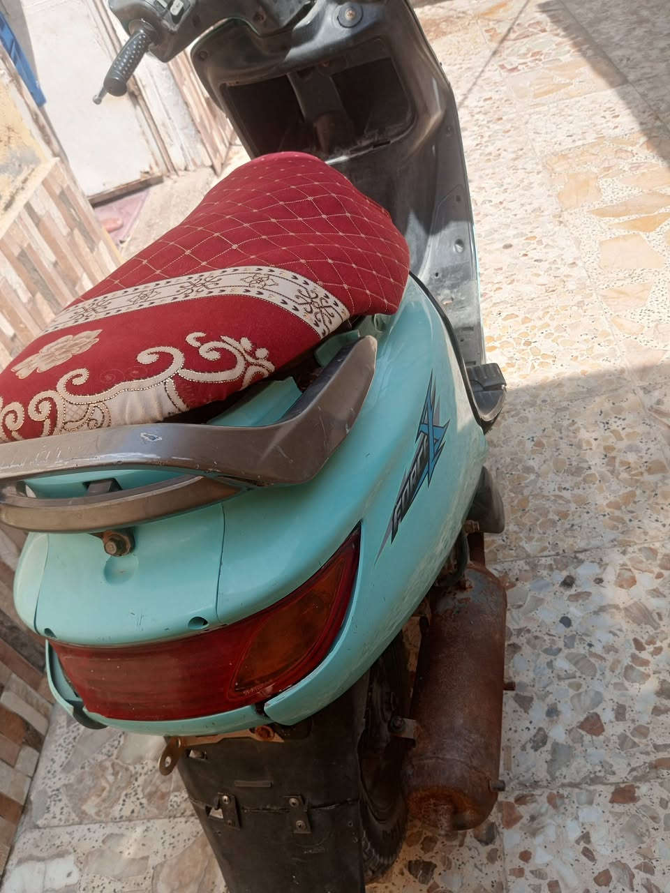 السلام عليكم 
دراجه فراشه 140 للبيع
كهربائياتها كله شغاله 
شلعه ومعدل 
السعر 250 وبيها مجال حك الجيه 
بابل القاسم للاستفسار ***********
