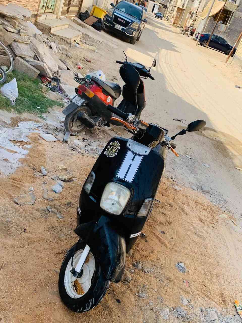 سلام عليكم حبايبي بوليس نضيفه بس عوزهه صالنصه مالته تعبانه دراجه حلوه وشغاله كلهه مكاني كربلاء لحر كهرباء كلهه شغاله سلف هندر شاير لايت عالي شراي يجي خاص شعدك مراوس هم تعال خاص  ***********
