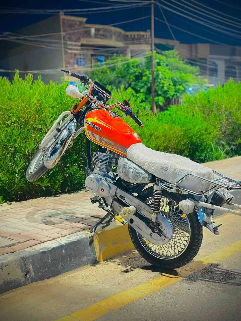 ماطور تايكر 24 جديد شرط ما مضروب صبانه ماطور وضع شركه مستعجل عبيعته سعر 480 بيه مجال ***********  ***********
