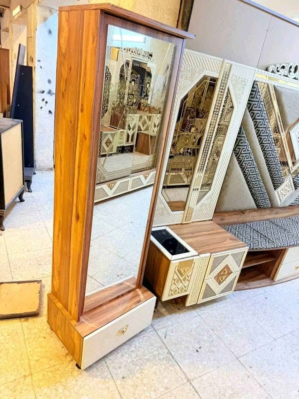 قرفه تركيه 11قطعه لببع
@الجميع 
شوقي العبادي
