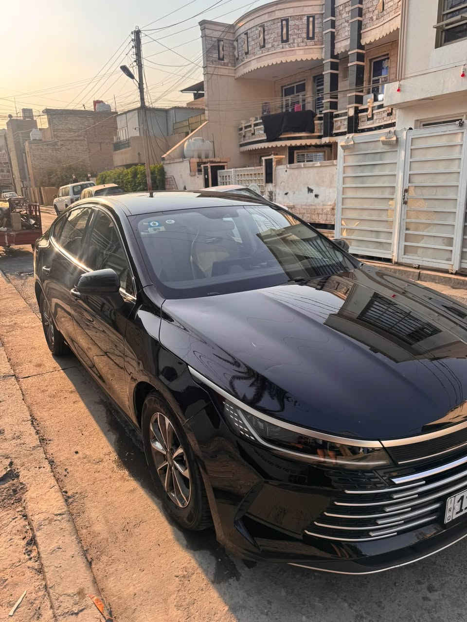 2025 Byd  دسترويل اسود
ماشيه 25000كيلو 
بدون ضربه بيهة شخط بلجاملغ موضح بلصور
فول عدا الفتحة
داخل ابيض
مكانهة بغداد حي العامل
***********
سعرهة 19ونص
