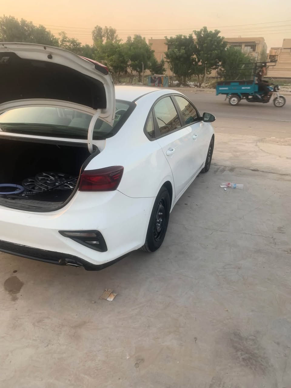 سلام عليكم فورتي لبيع مديل 2021مكان بغداد العبيدي نص فول سياره ***********
