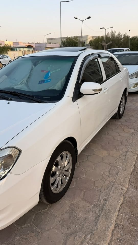 السلام عليكم
بي وايدي G3 2015 اوتماتيك
للبيع فقط 
رقم بغداد بأسمي تحويل مباشر 
هزه جديدة صار شهرين 
گير محرك بلاد بحاله ممتازه 
تبريد شغال 
حدادية صار اقل شهر مبدل ديلات وقواعد دبل وطبلات وبولبرنات وفلنجات ودسكات كله جديد 
تخم تاير جديد صار اقل شهر شاده 
السياره بيها بارد جاملغ امامي وخلفي جهة العبري 
وبيها صبغ قليل بالبنيد مبينات بالصور 
وبيها تلگيط خياس قليل يم السلايد ونهاية القماره يم الجامه الخلفيه 
السيارة دواخلها كلش نظيفه وكلشي بيها شغال بصمه وحساسات وشاشة وكاميرا جاهزه من كل النواحي 
السعر المطلوب 55 و بيها مجال 
مكاني الناصرية الشموخ 
رقمي *********** بيه واتساب
