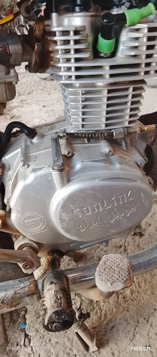سلام عليكم دراجه تايكر البيع 24مكنتهة السعر 250بيهة مجال غليل مراوس عادي رقم ***********
