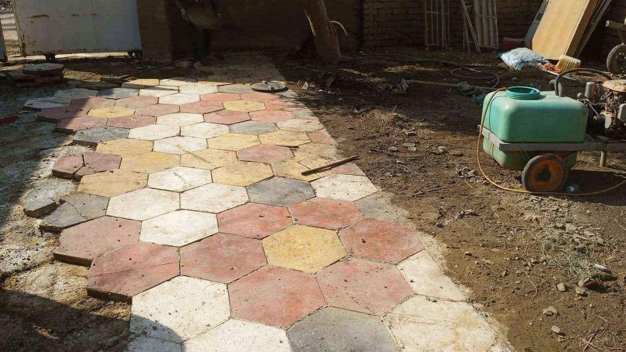سلام عليكم
شتايكر سداسي للبيع نضيف جدا مثل ما واضح بالصورة 
معمل عدي درجة أولى 
اقل من خمسين متر 
للإستفسار 
***********
