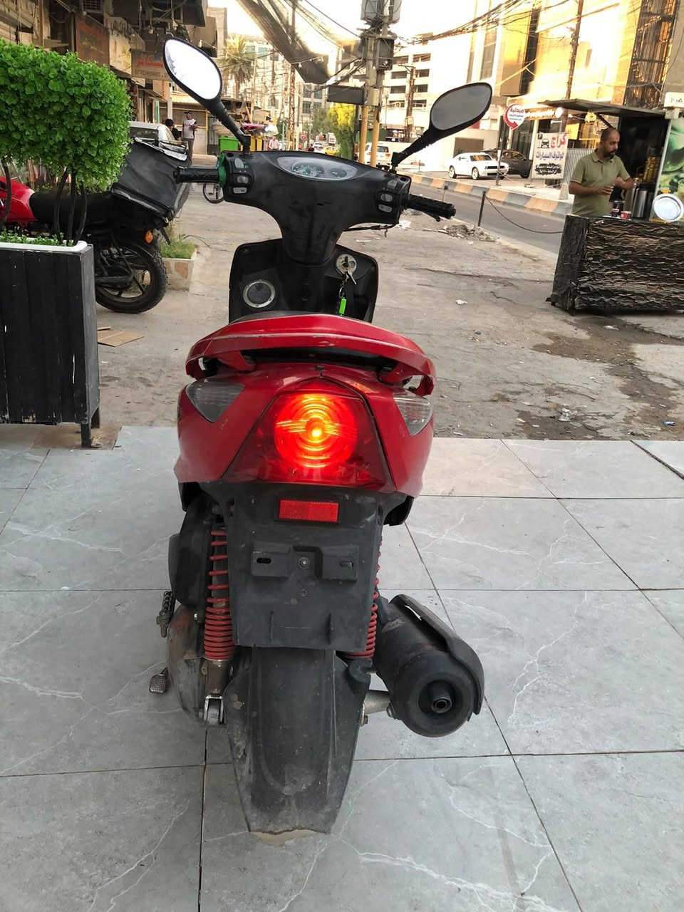 دراجه ماكس ثعلب للبيع عنوان بغداد المنصور قرب تقاطع ساحه إلقاء  سعر 600 وبيه مجال 
دراجه نضيفه مرتبه *********** واتساب فقط
