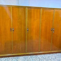 غرفة تفصال • ٥ أبواب • تحفير يدوي