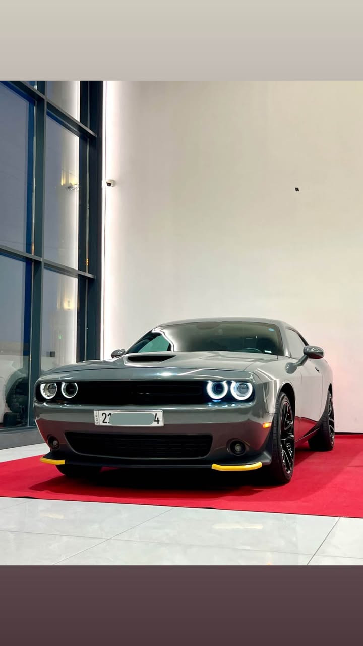 عربي / كوردى 

🦅 دوج تشارجر 2023 LAST CALL 🩶
لون سمتي مميز 🔥
SXT | ماشية 42,000 كم فقط

✨ المواصفات:
• شاشة + حساسات
• كشن كهربائي
• سماعات Alpine
• تشغيل عن بُعد + تحديد سرعة
• رقم وسنوية جديدة
• سيارة نظيفة جداً
• بدون حادث وبدون صبغ داخلي
• الإيربكات كلها سليمة وما طاگت
• محرك وگير كهربائي وكلشي على الشرط
• مسوي عليها تحديثات خارجية بشكل SRT

🚘 سيارة جاهزة، ما تحتاج أي شغل أو مصاريف.
📄 تقرير Copart موجود
🔑 السيارة باسمي وتحويل وكالة بشرط

📱 كورك / WhatsApp / Viber
***********

🚘 دۆج چارجر 2023 | SXT 🩶🦅

دۆج چارجر 2023 زۆر خاوێن و بێ کێشە، تەواو ئامادەیە بۆ فرۆشتن!

📌 زانیارییە گشتییەکان:
• مواسەفات: SXT
• ڕەنگ: چیمەنتۆیی (سمەتی) زۆر تایبەت 🩶
• تەنها 43,000 KM ڕۆیشتووە
• شاشە و حاسە
• کورسییە کارەباییەکان
• شەخال / Remote Start
• دیاریکردنی خێرایی
• سیستەمی دەنگی Alpine 🔊
• ژمارە و ساڵنامەی نوێ
• هیچ شەخت و نوقەیەکی نییە، سەیارەکە زۆر خاوێنە ✨

🔧 دۆخی سەیارە:
• تەنها دوو پارچە کاری لەسەر کراوە: چەمەلەغ و بۆنید، هەروەها کەمێک کاری جەمەڵەغی دواوە
• بۆنیدەکە گۆڕدراوە بۆ شێوەی جوانکاری SRT 🔥
• بێ دەواخلی ناوخۆ
• بێ حادیسەی قورس
• ڕاپۆرتی Copart لەگەڵدایە بۆ دڵنیایی
• هەموو Airbag ـەکان ساغن  ✅
• گێڕ، مەکینە و سیستەمی کارەبایی سەدی سەد لەسەر مەرج

📝 مامەڵە و تەحویل:
• سەیارەکە بە ناوی خۆمە
• تەحویل و وەکالە بە شەرت
• هیچ خەرجییەکی پێویست نییە
• ژمارە و ساڵنامە نوێیە و سەیارەکە تەواو ئاماده يه  🦅

📞 ***********
Korek | WhatsApp | Viber أربيل, العراق
