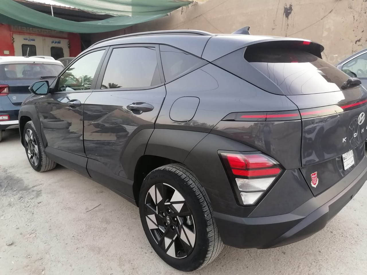 هونداي كونا 2024 وارد امريكي بدون صبغ فقط شويه خشم الجاملغ الايسر فور ويل بدون رقم الحادث موضح بالصور 
للتفاصيل واتساب // *********** بغداد, العراق
