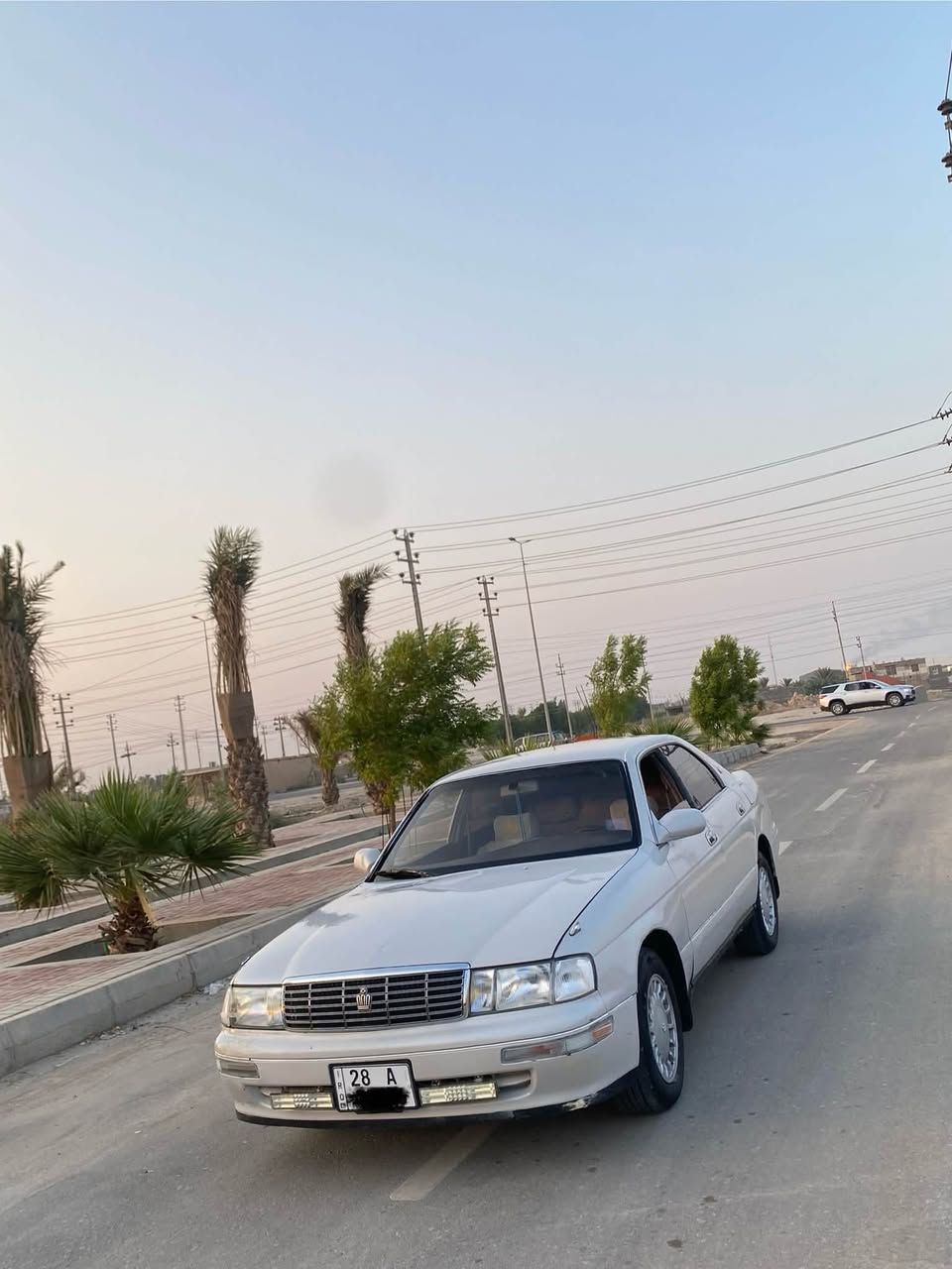 السلام عليكم للبيع بطه موديل 1992 سياره كفاله كص ونقل وأصوليات وتحويل مكينه كير جدد وكفاله حداده جديده سنتر لوك سياره نضيفه وحيل حلوه مال بيت مكينه 2500 رقم نجف أنكليزي تحويل ثاني يوم سنويه لل 2031 مشروع وطني السعر 48 وبيها مجال مكان بصره قضاء المدينه الاتصال***********
