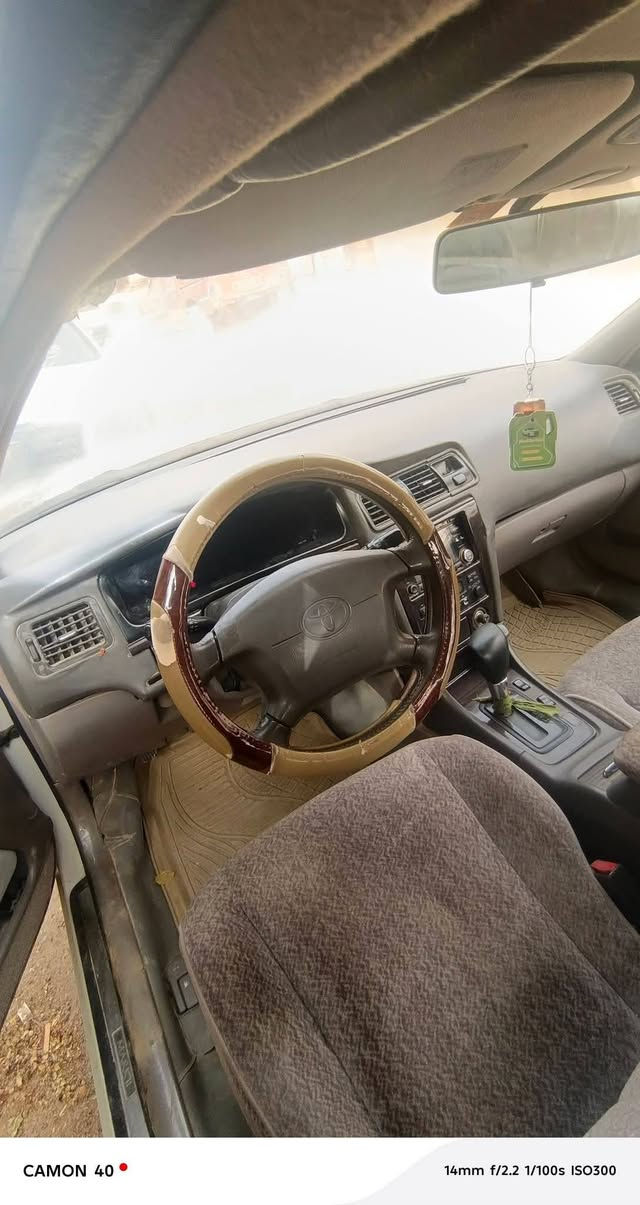يا الله
سياره مارك توو الفينيه للبيع 
السياره حلوه احلا من الصور 
مكينه وكير مكفولات مكينه 2.5 
وتبريد عل سويج 
رقمها كربلاء بسمي السنويه لل28 
مكان السياره نجف 
السعر 65 مع المجال 
السياره مكفوله ما عده الحجل مصبوغ 
للاستفسار اتصل ***********

نص مكتوب في الصور:
- CAMON 40 14mm f/2.2 1/469s ISO101
- CAMON 40
- 14mm f/2.2 1/100s ISO282
- CAMON 40 14mm f/2.2 1/100s ISO300
- 14mm f/2.2 1/620s ISO106
- 14mm f/2.2 1/1012s ISO103
- 23mm f/1.8 1/691s ISO50
- 23mm f/1.8 1/762s ISO50
- 23mm f/1.8 1/595s ISO50