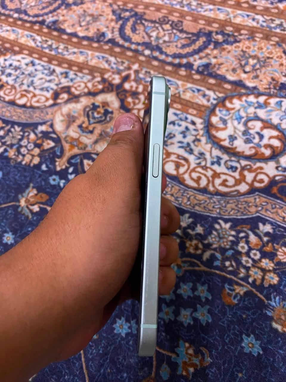السلام عليكم اعزائي ايفون ١٥ عادي كامرتين ذاكره ١٢٨ بطاريه 86 بلاد وشوفت عينك الجهاز نضيف كلشي ما بي الجهاد خذيته ذاك السبوع اعتقد الخميس خذيته ب 700 والجهاز نضيف حيل شخطة ما بي الهاز رايده ب ٦٧٥ ربع ينطح ربع الله شاهد ما بي مجال و ملحقاته كلهن ويا المكان بصره قبله رقم ***********
