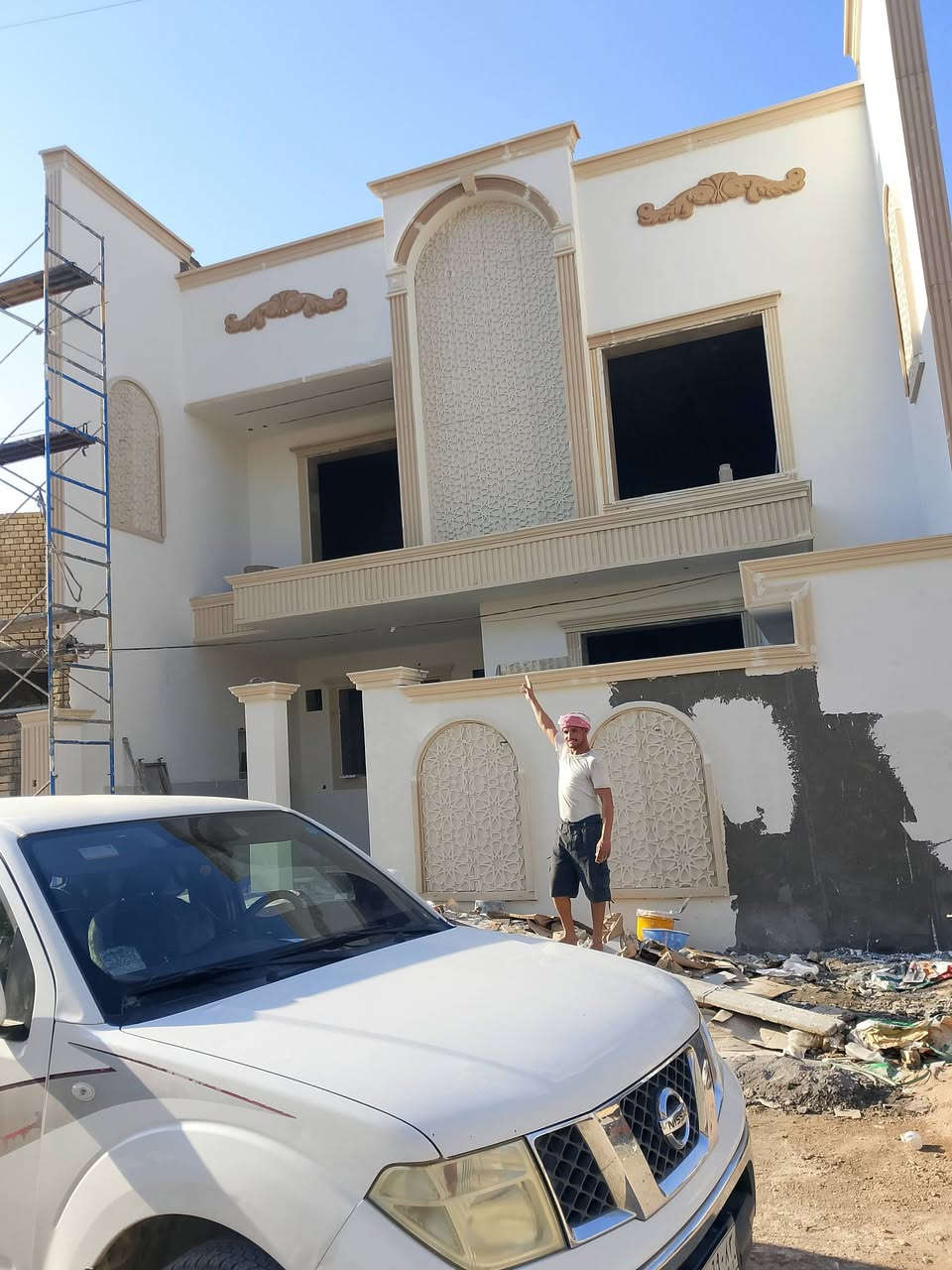 اسلام عليكم ورحمه الله 
 لباخ مصري متفرغ خشن ناعم طلس فوم شغل هندسي درجه   أوله جوده في العمل مكان بغداد*********** الرقم بي وتس
