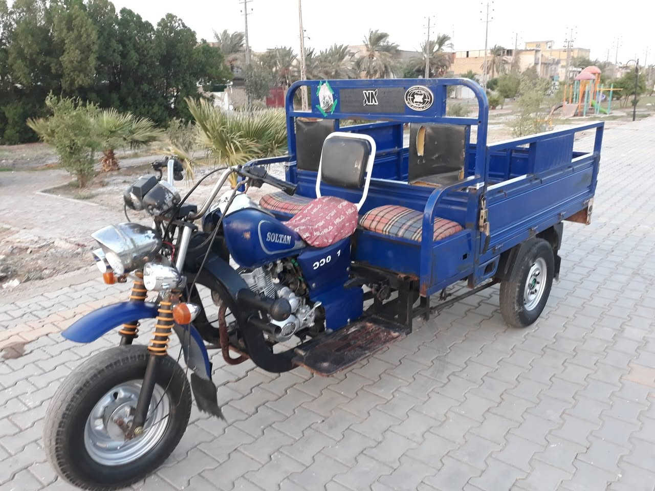 ستوته لبيع مودل 21وراق كامله وكيله سيد خلدون السعر مليونين و400وبخدمت شراي ينتصل ويدل ***********
