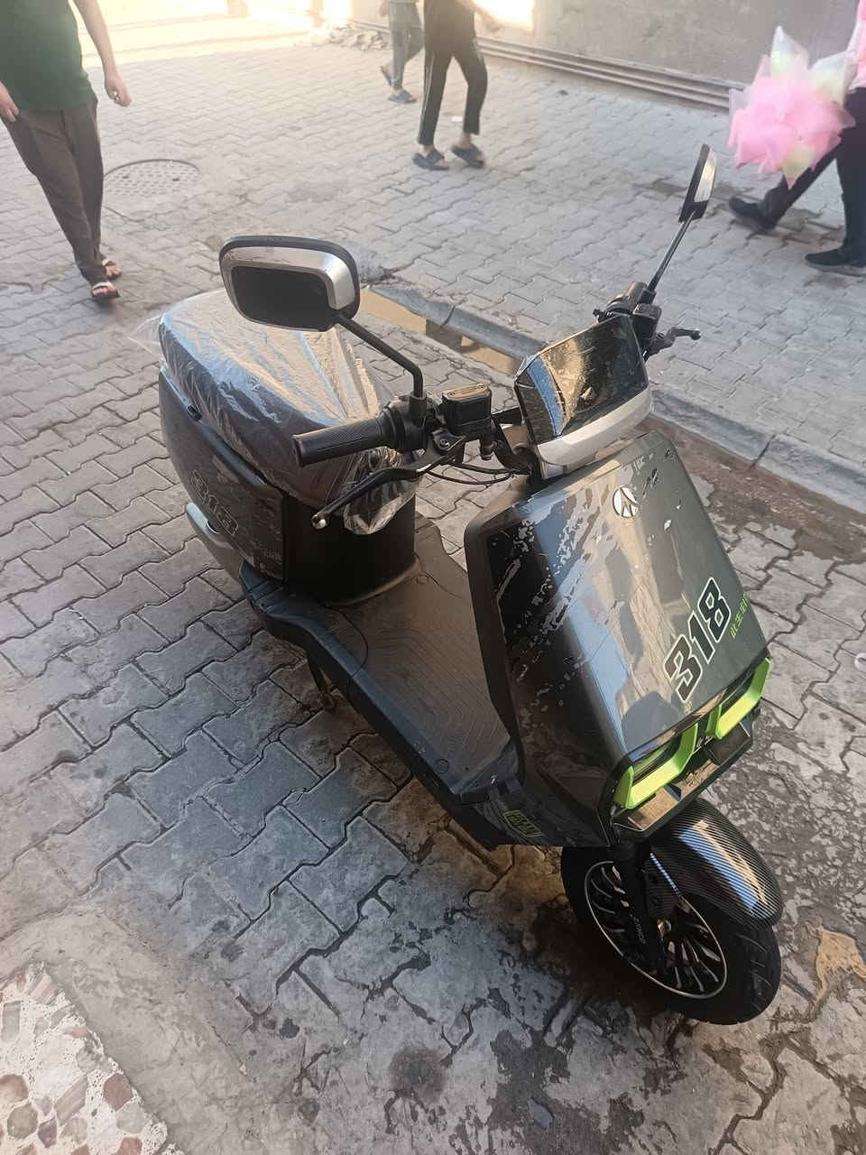 سلام عليكم دراجه شحن ام عيون نضيفه بيه نقص بس اسبايدر  السعر ٥٧٥ بيه مجال بصيط كلش مكاني بغداد الجديده رقم *********** بس وتساب
