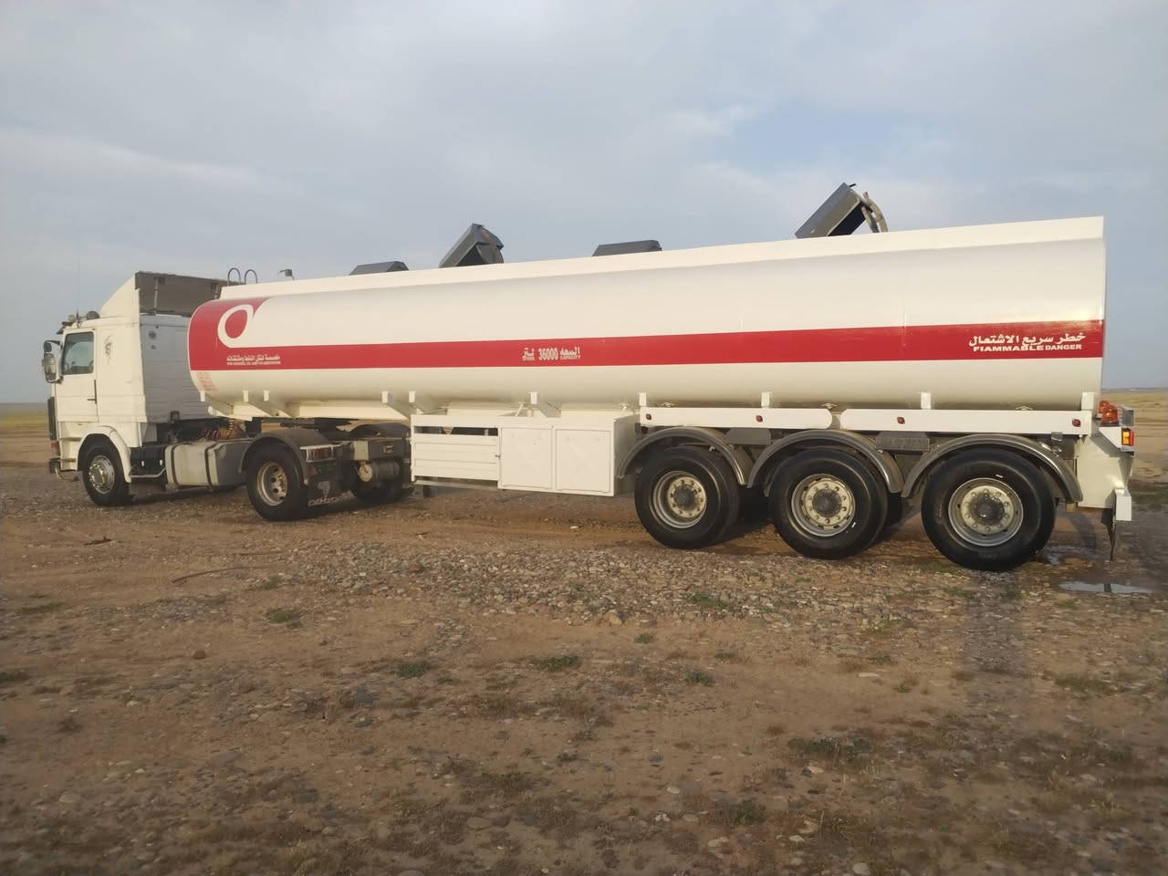 سلام عليكم / سكانيا 43 رقم نينوى اجنبي جي بي اس مفعل طوناج منتهي تانكي تك تاير كير محرك اكسل شاصي شرط تجدد طوناج وتوكل على الله /// السعر 180 بي مجال ***********
