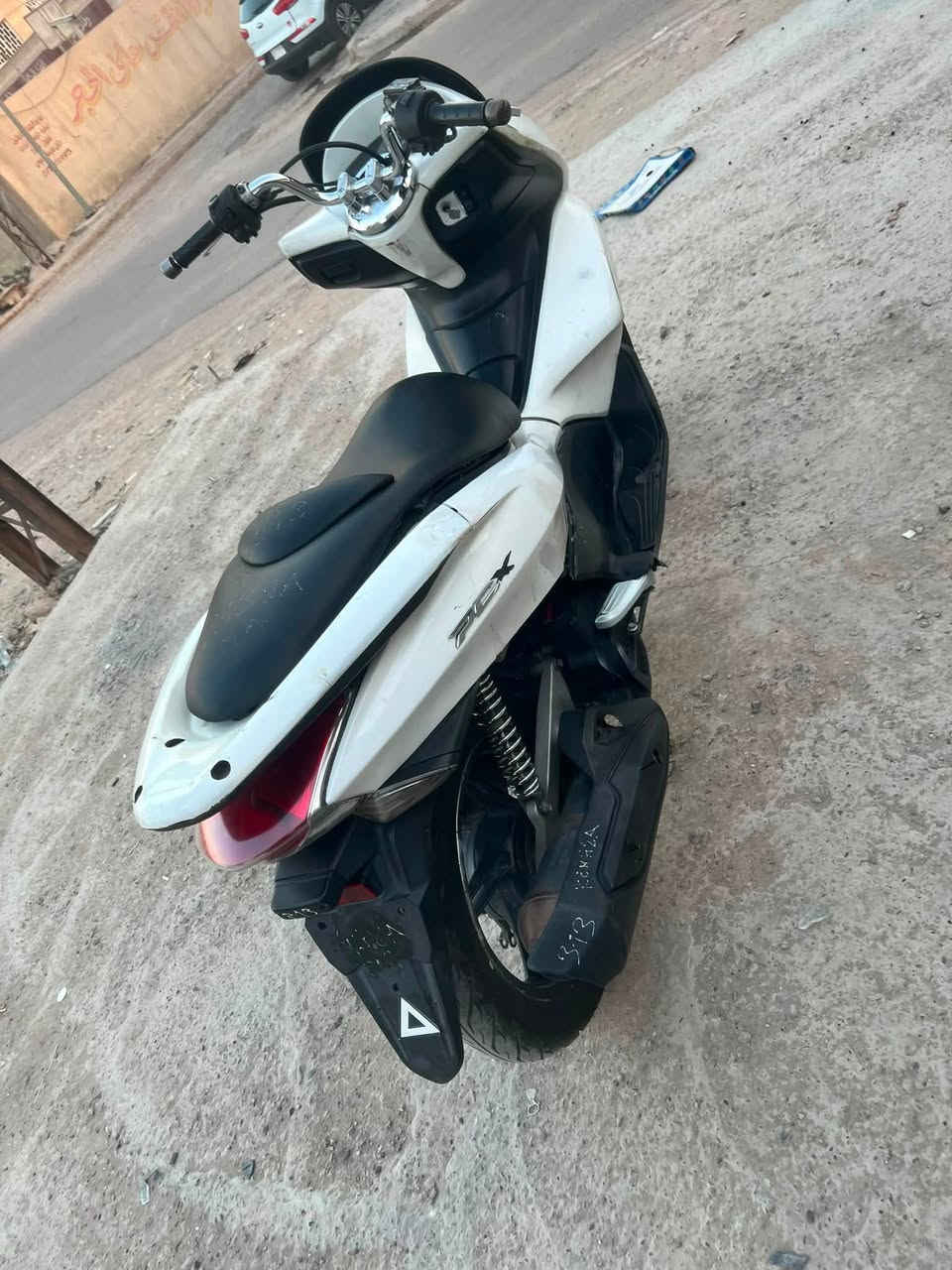 #السعر مليون و١٠٠.  تلفون. ***********
السلام عليكم pcxالجيل الأول مكينه بلادي 150 دراجه تراي حلو كهربائيات كامله وخير من الله كله مكاني البلديات
