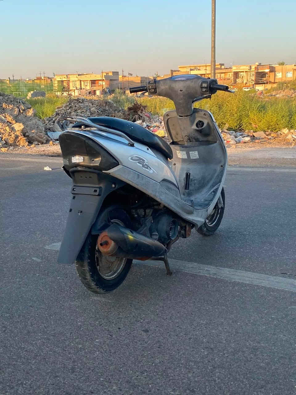 ماكس منغولي للبيع
دراجة جاهزه مكينه مكفوله ما مفتوحه 

 سلف وهندر تايرات تخم جديد لايت عالي ناصي

هورن باتري جديد سلف بلادي 

السعر 450 

المكان بغداد الحسينيه مال الراشديه

رقم ***********
