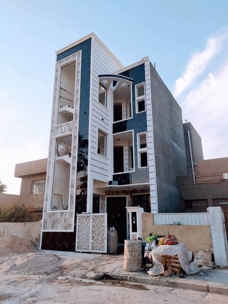 السلام عليكم يوجد،كادر ،لبخ،متفرغ''''
خلفات للبخ وديكور، طلس وتطعيم #الواجهات
سقل ناعم ،اجراره . تصفير مساطر. داخل .وخارج. 
 
للأستفسار الأتصال:***********
