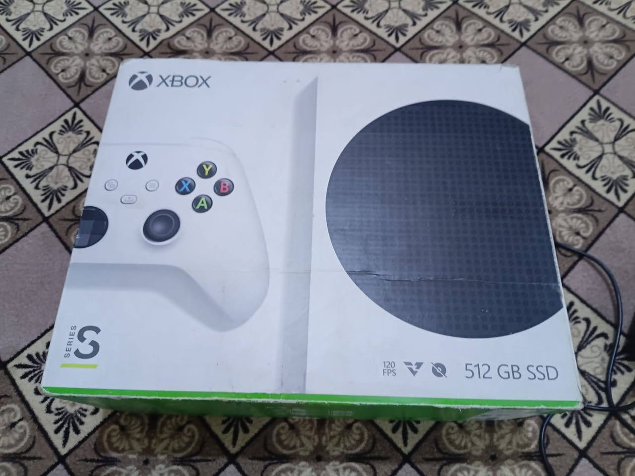 سلام عليكم اخوان جهاز Xbox Series S ذاكرة 512
اصدار 2022 أكتوبر 
الجهاز لك ستيكر ما مفتوح كامل ملحقات 
مع بطاريات شحن 
مع UPS اخو الجديد 
كل هاذا بسعر 350 قفل 
بيع فقط اخوان اقل من هذا السعر مابيع 
مكاني ديالى . خالص ما عندي توصيل
 للاستفسار ***********
