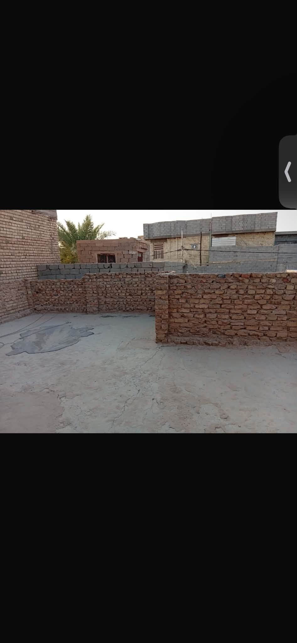 بيت للبيع طابو صرف تحويل مباشر شارع15 نزال30 وجه 10  المساحه 319
يتكون البيت من مشتمل خارجي غرفه وصاله ومطبخ وصحيات جاهز للسكن ملبوخ جص اسمر وطرمه واسعه ودوانيه مساحتها9×4  صاله واسعه وغرف عدد 2  
وبالطابق الثاني غرف عدد 2وصاله  وحمامات مكامل.
 ومنور/ترك حول المنزل عرض متر

البيت عنوانه جبيل خلف مركز التحدي
السعر90وبي مجال  
للتواصل. ***********
***********
