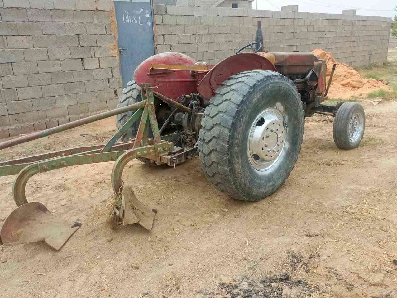 مكينه فوركسن • موديل ٦٩ • الرمادي
