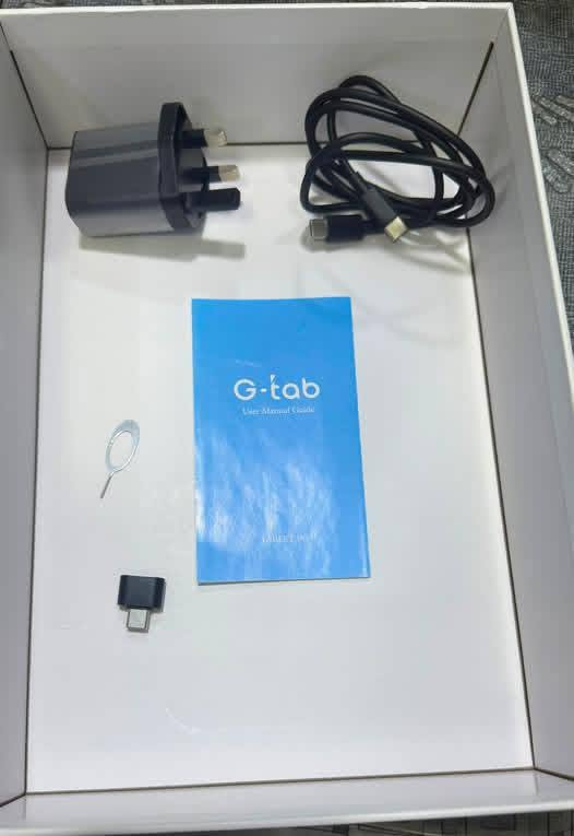 آيباد G-Tab 11 جديد بالباكيت (كامل الملحقات) للبيع
الجهاز جديد تماماً غير مستخدم (بالتغليف الأصلي) ويجي وياه فول بكج ملحقات.
أهم المواصفات:
• الشاشة: 11 بوصة كبيرة وواضحة جداً للدراسة والمشاهدة.
• المعالج: MTK G80 Octa-Core (ثماني النواة) أداء سريع وسلس.
• الذاكرة والتخزين: 128GB تخزين داخلي + ذاكرة عشوائية (RAM) واسعة.
• الضمان: يحتوي على ضمان صيانة واستبدال (ZMC Care).
الملحقات المرفقة داخل العلبة:
• كيبورد أصلي 
• كفر للأيباد
• لزگه شاشة  
• الشاحن والأغراض الكاملة
الحالة: جديد بالكامل لم يفتح
السعر المطلوب: [140] ألف دينار للإستفسار ***********
