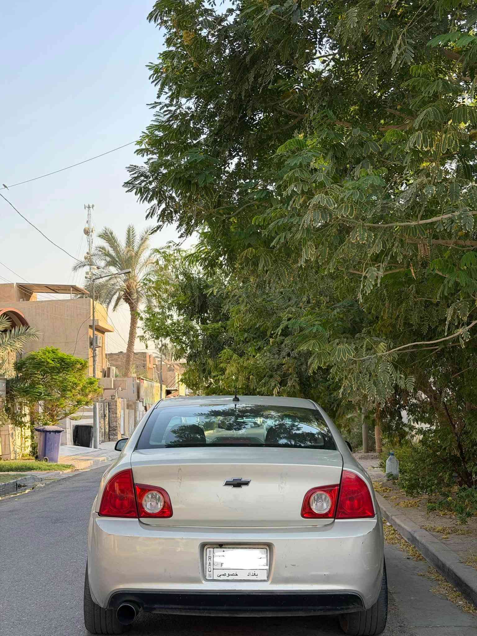 ماليبو 2011 لون ذهبي بغداد للبيع :
السعر 68 ورقه وبيها مجال 
محرك 4 سلندر 2500 المرغوب 
كير اوتو - صدر نضيفات 
تبريد شغال بارد 
ويل كب 17 
شاشه - كأمره خلفيه -كشن كهرباء 
مصبوغة حزام للجمالية فقط 
محركها بي تبخير ( لاستيك ولف بيها ) 
مكاني بغداد المنصور للاستفسار: 
*********** 
***********
