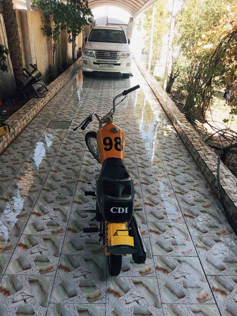 سلام عليكم شباب درجة البيع مكفوله من كلشي منقصها الو برغي تعمير كله 26وشاصي نامه بلاد 22كفاله عامه اوراق
رجأن المو شراي اليراسل واليخابر أسعر 725وبيها مجال 
مكاني حله طريق حله نجف 
***********

