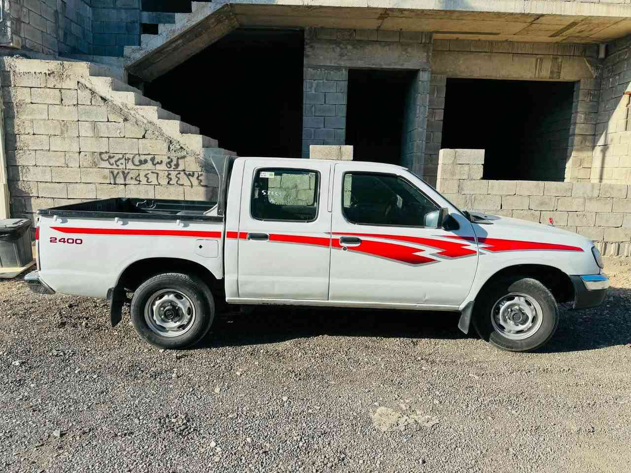 نیسان پیکاب _ مۆدیل ٢٠٠٢ -پاوەر - تەبرید سارد و گەرم - گیر عادی - جام عادی - مەکینە کابلیتەر - ٣ پارچە بۆیاخ  ٢ چەمەلەخ و دەرگایەک - سەنەوی تا ٢٠٣١ تازەیە بە ناو خۆمەوەیە - گیر و مەکینە و گاردن و تەقەو رەقەی هەمووی بەشەرتی فەحس و تەرای و فیتەر  - سعری ٨٠ وەرەقە و معامەلە - شوین :- سلیمانی.
ژم. ***********
