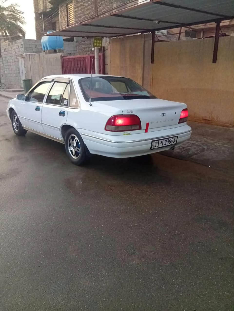-دايو برنس فراشه 
-رقم بغداد انكليزي
-محرك كير مكفول لاتنقيص ولاتبخير
-محرك مفتوح مو مسكر
-سنويه لغاية 2027
-صدر امامي خلفي جديد
-مشط بور جديد
-تخم تاير
-تبريد غير شغال
-السياره جاهزه ماتصرف عليها الف 
-تحويل مباشر ثاني يوم 
مكان السياره /الكرمه
هـ/ ***********
السعر // 36 //
