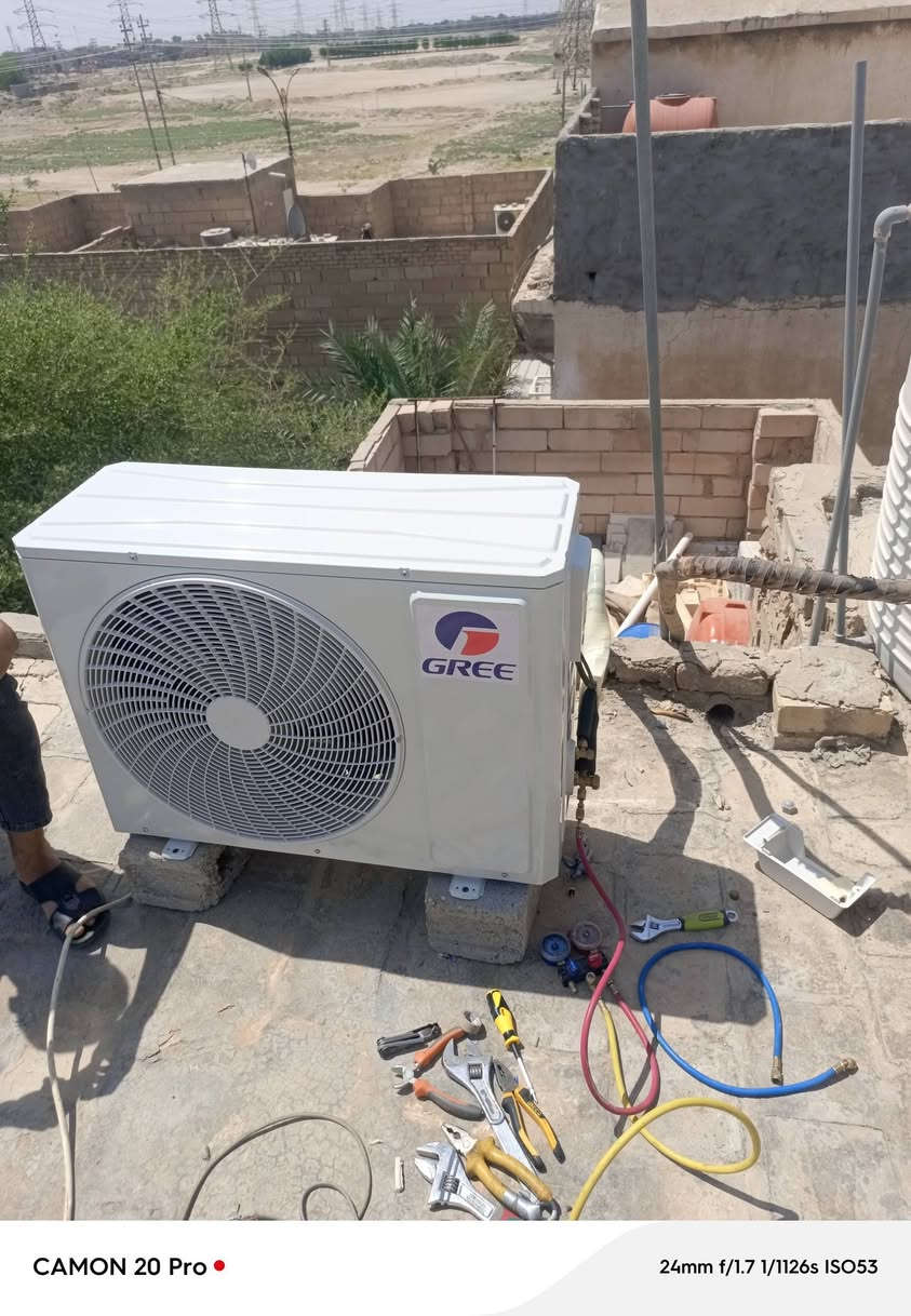 طبعااا احسن وقت لغسل السبالت هو هاي الفتره الي قبل أيام الشتاء حته يبقه سبلتك نضيف وخالي من الاوساخ والاتربه الي تسبب الزنجار وتلف الراديتر وتسبب ليك وفقدان الغاز
ورشة خدمات المدينه لتنصيب وصيانة وغسل وبيع وشراء  كافة أجهزة التبريد و التكييف وبأسعار تنافسية ***********

نص مكتوب في الصور:
- CAMON 20 Pro • 24mm f/1.7 1/1126s ISO53
- CAMON 20 Pro 24mm f/1.7 1/50s ISO1130
- CAMON 20 Pro • 24mm f/1.7 1/180s ISO50