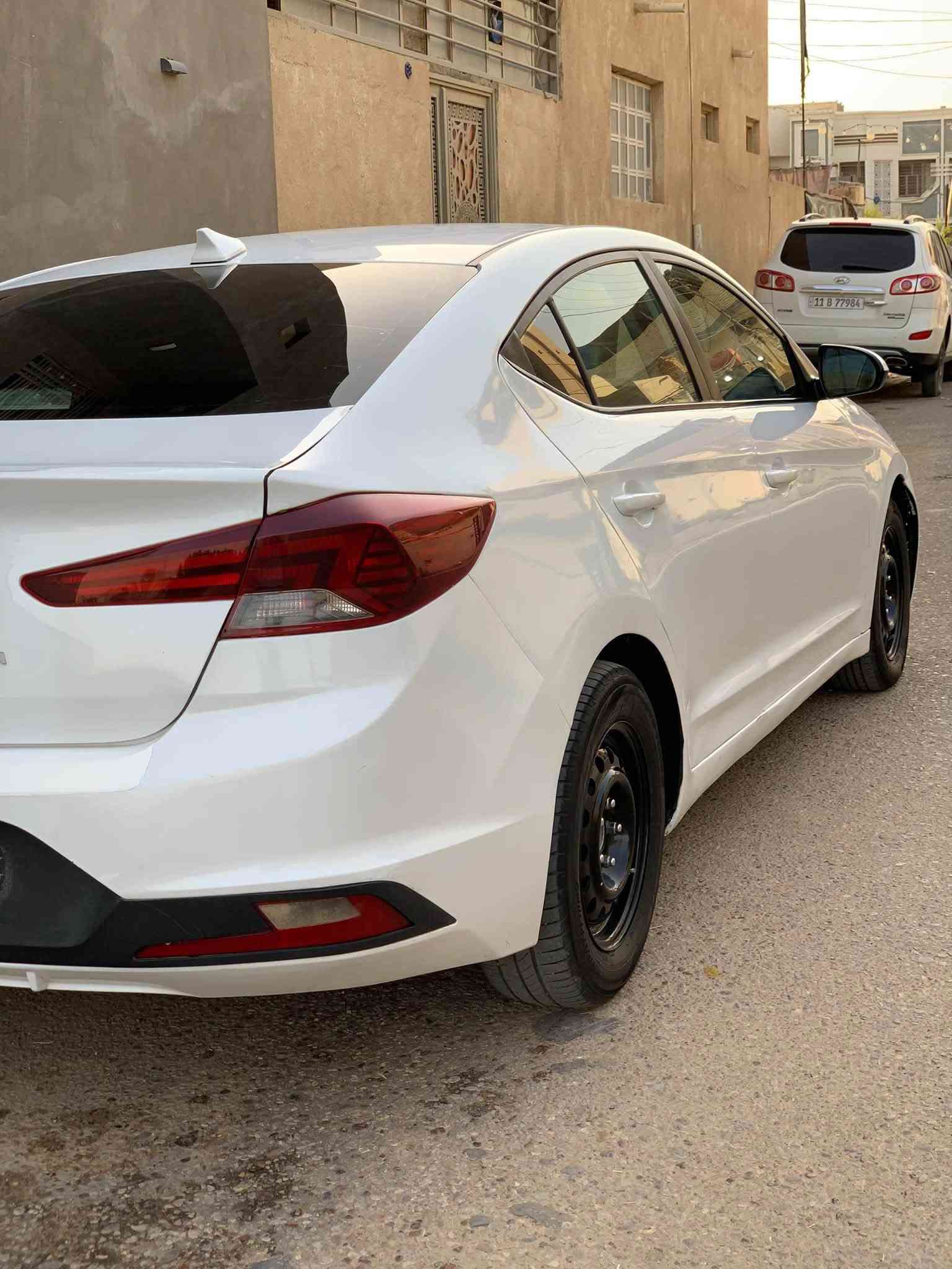 النترا 2020 امريكي بدون ضربه قريه بيها ٤ قطع صبغ بدون دواخل الباقي كفاله بدون حتى بارد صفاح حلوه سياره جاهزه ماعايزه شي كير at مكينه 2000 دوش تبريد حداديه كله علشرط والفحص بيها منضومه غاز شغاله لايت زنون عدسه مكاني بنجف سعرها 116وبيها مجال قليل ***********
