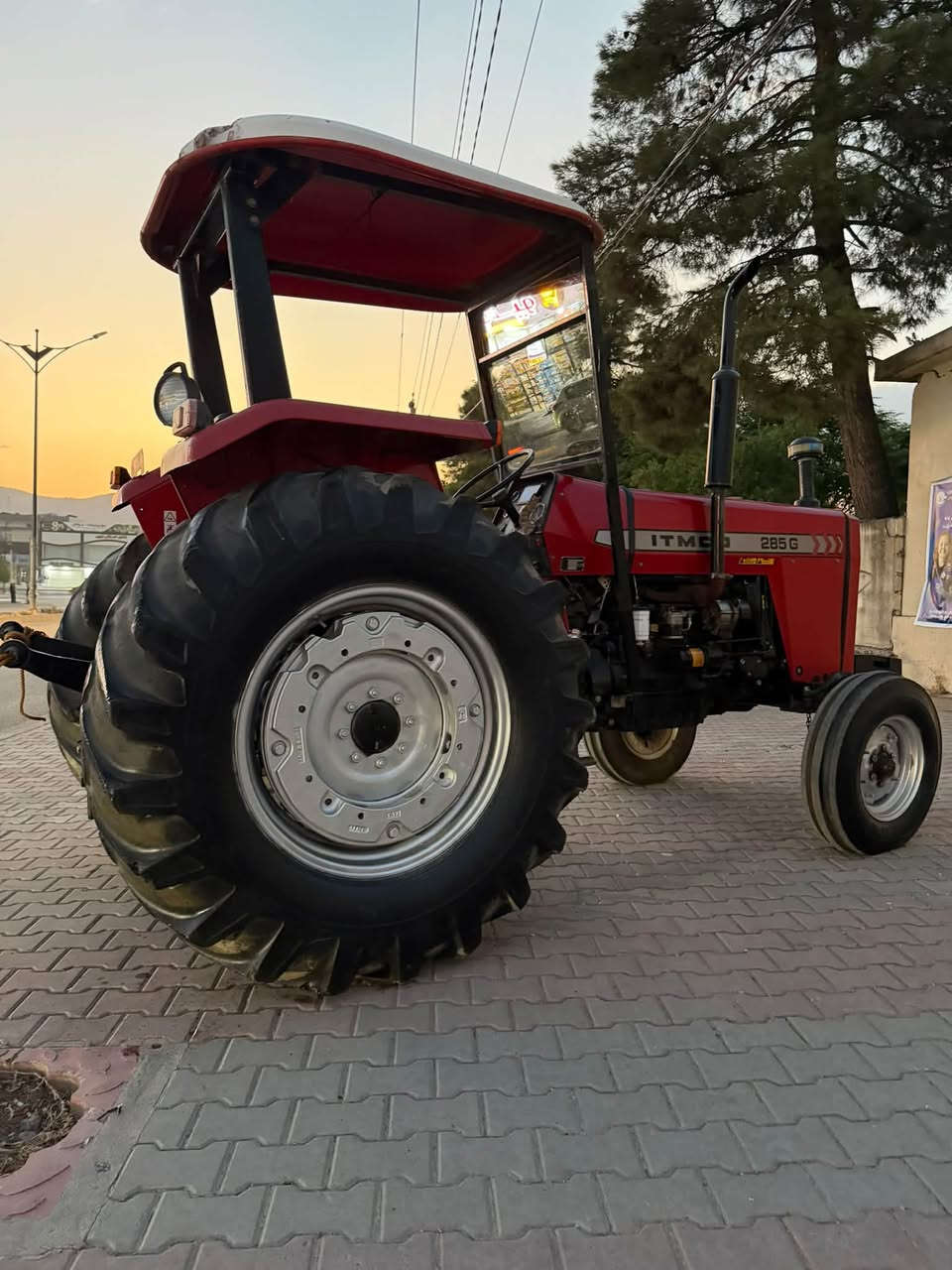 ٢٠١٣ • شاحنة • ٨٥