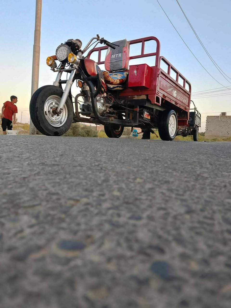 سلام عليكم ستوته للبيع موديل ١٧ أوراق اصولية شاصي مكفول محرك نظيف وكهربائيه شغاله ستوته نظيفه ما عايزها شيء استفسار ع هذا الرقم ***********
