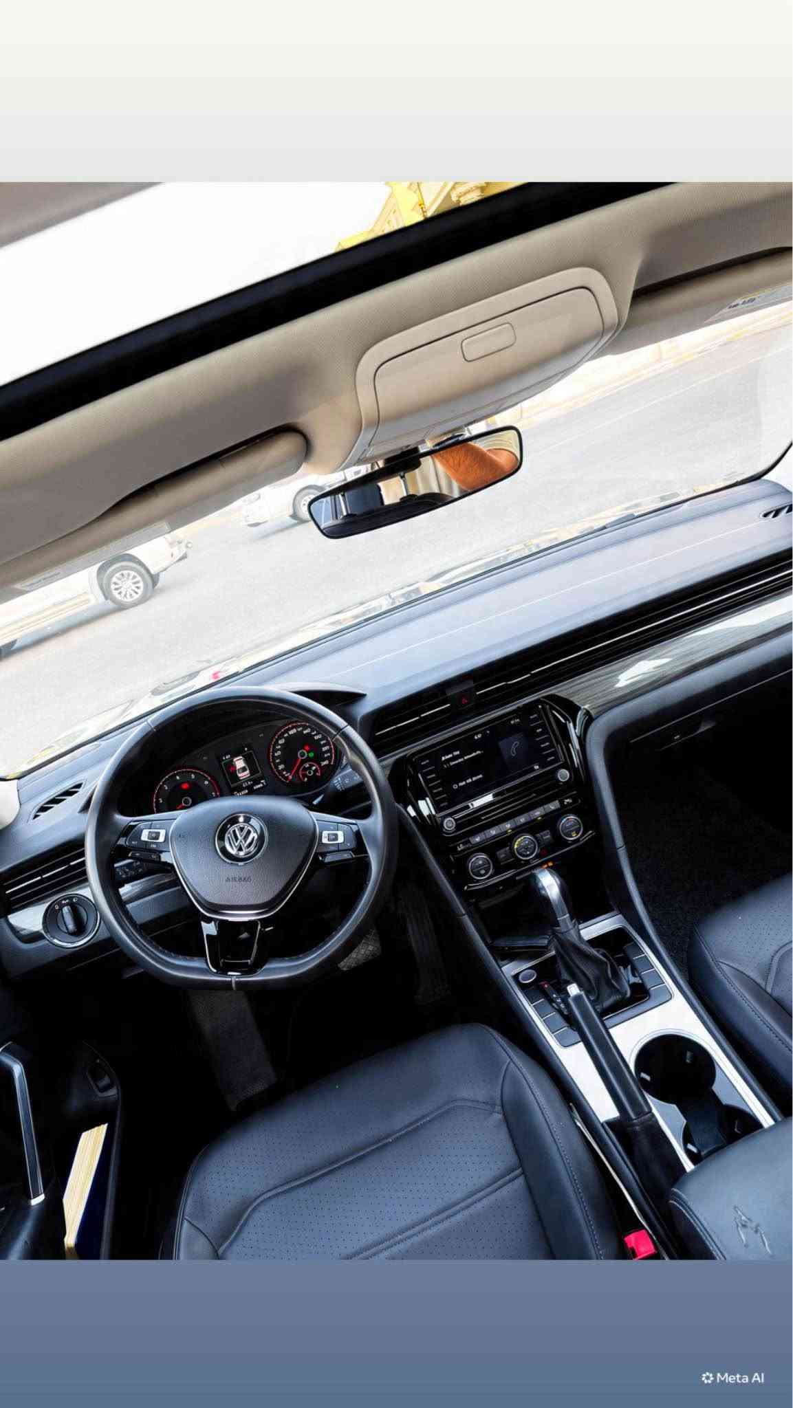 Volkswagen Passat 2021 se 
سيارة مابي صبغ و مابي ضربة و مابي اي شي 
سيارة فقط دوسة سكن معفوط
باقي دعامي لدعامي شرط 
ماشي ١٨٢،٠٠٠ كم فقط
سنوي و رقم جديد و غرامة ١،٥٠٠،٠٠٠ غرامة يعني مليون و نص 
وه‌را مه‌املة أرجعهالك
مكان سيارة اربيل 
سعر اتصل:)*********** أربيل, العراق

نص مكتوب في الصور:
- Meta AI