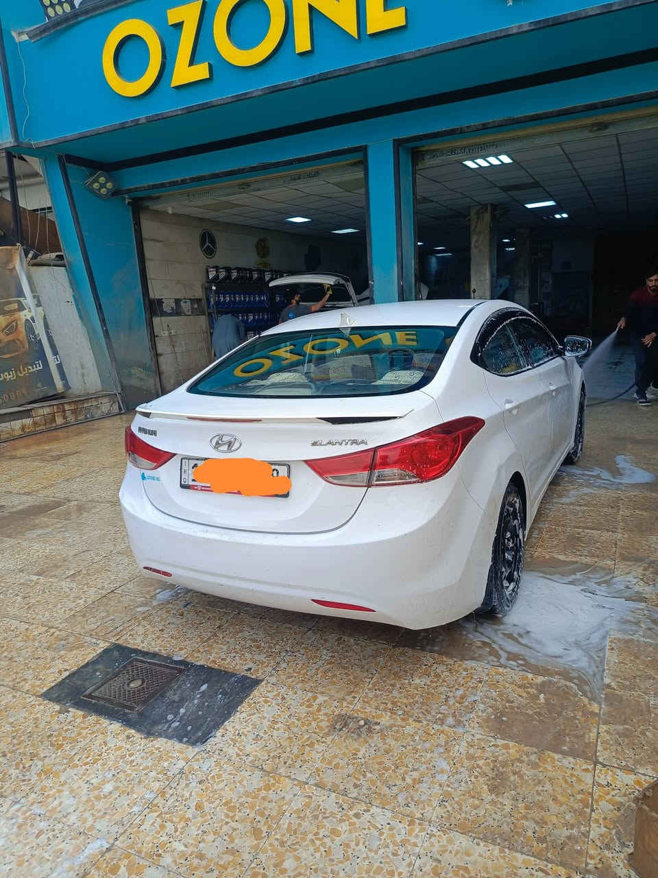 السلام عليكم ..
النترا خليجي 2013/ بابل رقم دولي انكليزي باأسمي سنوية لغاية 2029 لون ابيض
محرك ..كير بحاله جيدة
تبريد شغال ... كهربائيات كاملة كله شغاله
دوشمة أرضية جديدة  .. داخل لون بيجي 
شاشة ...اشاير بالمريه .. باتري جديد 
حدادية 70 % 
بيها شغلتين ...  الاولى محتاجة تخم تايرات 
الثانية كشره بي اماكن واكع بي الصبغ وهذا معروف بالخليجي مو مثل الأمريكي .. يعني قطرة معجون ما بيها... ضربه ما بيها .. مال بيت تعال شوف بعينك وافحص ابيع شرط التحويل بعقد مروري عندي ظرف .. السعر 88 قفل العنوان حله الحي العسكري قرب مستوصف شهيد الاسلام موبايل *********** كلش كاتبلك فوك

