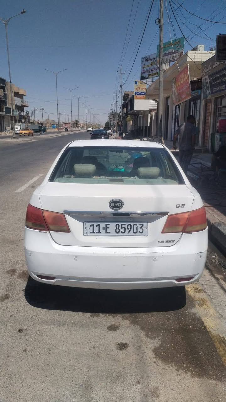 السلام عليكم
بي واي دي موديل 13 محور كورلا 
كير مكينة مكفولات 
ب48 وبيها مجال 
***********
