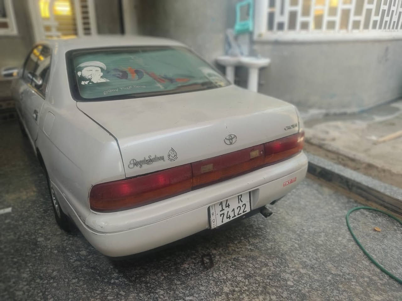 سياره بطه متصل للبيع رقم بصره انكليزي موديل 2000
الون لؤلؤي مكينه وكير في في تي جدد حاويه 
مكفولة من الصبغ والظربه والكص ونقل جثه وعيب شرعي 
حداديه جديده تبريد ثلج أمامي وخلفي منظومة كامله شديت تخم تاير كهربائيات كلها شغاله كشنات كهربائيه السياره جاهزة مال جني لايت زنون عالي ناصي مسجل 
مكان ناصريه مركز رقم تليفون *********** 
السعر 53 بيها مجال
