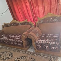 قنفات ٢ • كراسي ٢ • للبيع