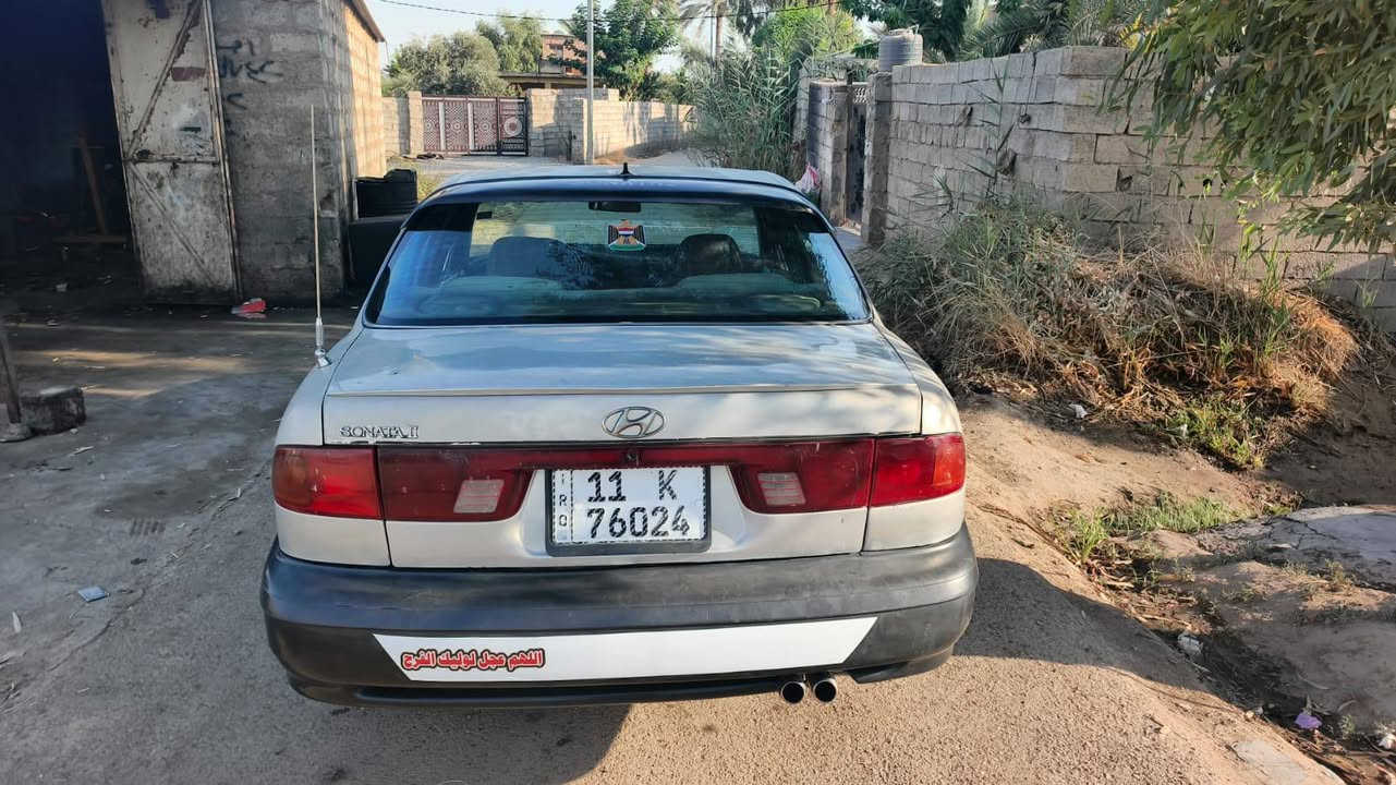 للبيع للبيع..
سوناتة (2) 
موديل (94)
مكينة كير وتو تخم تاير حدادية كلهة خير من الله.. 
غرفتهة تخبلل (لقد مصلح) وموضح بل صـوور.. 
رقم نكليزي بغداد سنوية صاقطة صار 5 اشهر.. 
سعرر (36)المكان ديالى الخالص .... 
الاتصال ***********
