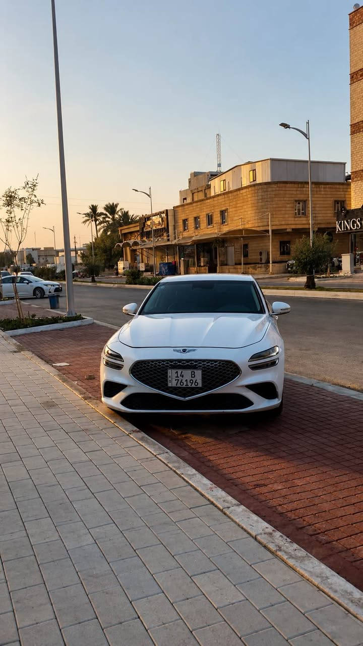 مراوس حسب القناعة وبيع 
جينيسس g70 موديل 22 رقم بصرة باسمي تحويل
ماشيه 50 الف ميل حادثها بسيط جاملغ مصبوغ وربع بنيد
وبيها الجاملغ الخلفي بي كلير السيارة جاهزه من كلشي
السعر 192 وبيها مجال للشراي 
***********
*********** البصرة, العراق
