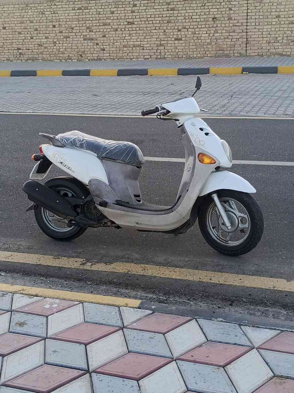 سلام عليكم شباب دراجه فله للبيع مكفوله كفاله عامه من كلشي مديل 11 قبل شهرين نازله رمبه سعرهه 900 وبيهاا مجال الشراي بي خير ويدلل ***********
