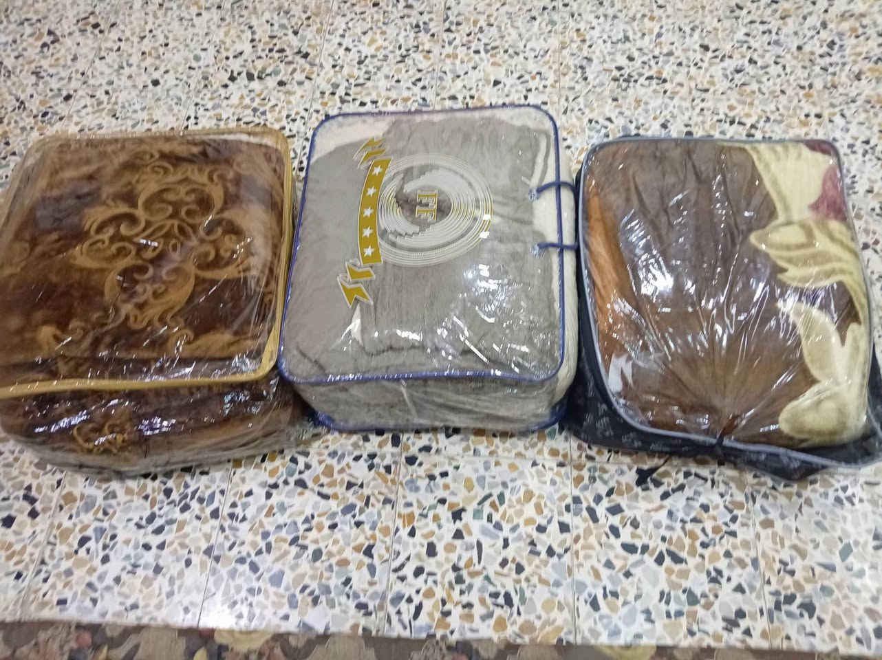 لا تفاصيل • ديكور • متفرقات